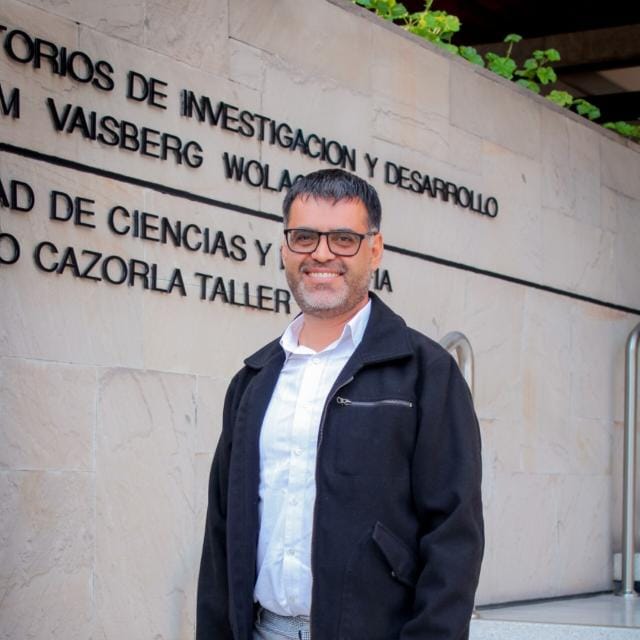 Mag. Omar Paul Cubas Tejada